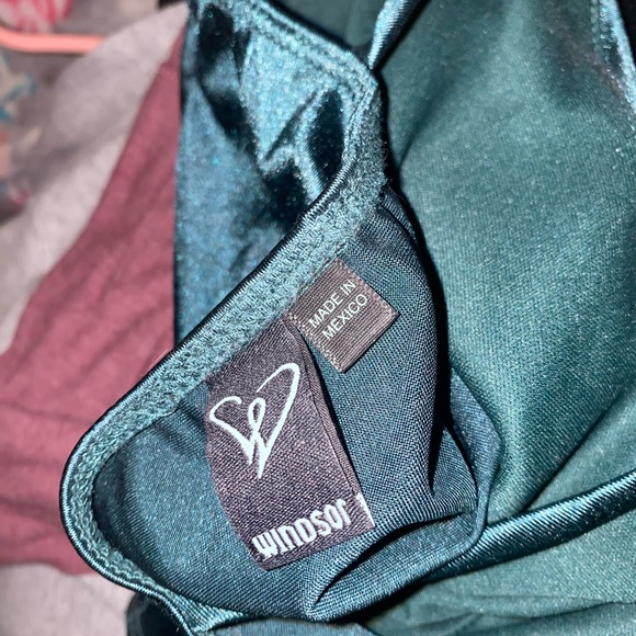 Windsor X-sm prom dress worn once! Conveniently pulls over the head! 92p/8sp - Picture 5 of 6